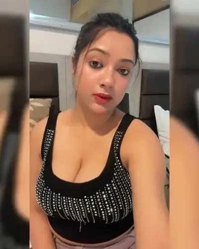 Call Girls Service Makrana