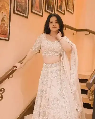 Escort Service In Makrana