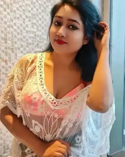 Escort Makrana